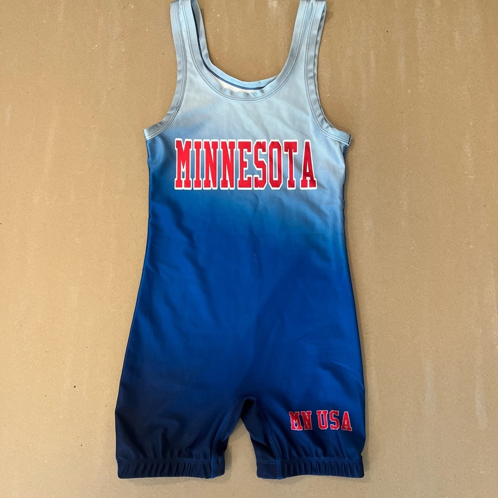 “Small” Minnesota Storm Wrestling Singlet 〽️